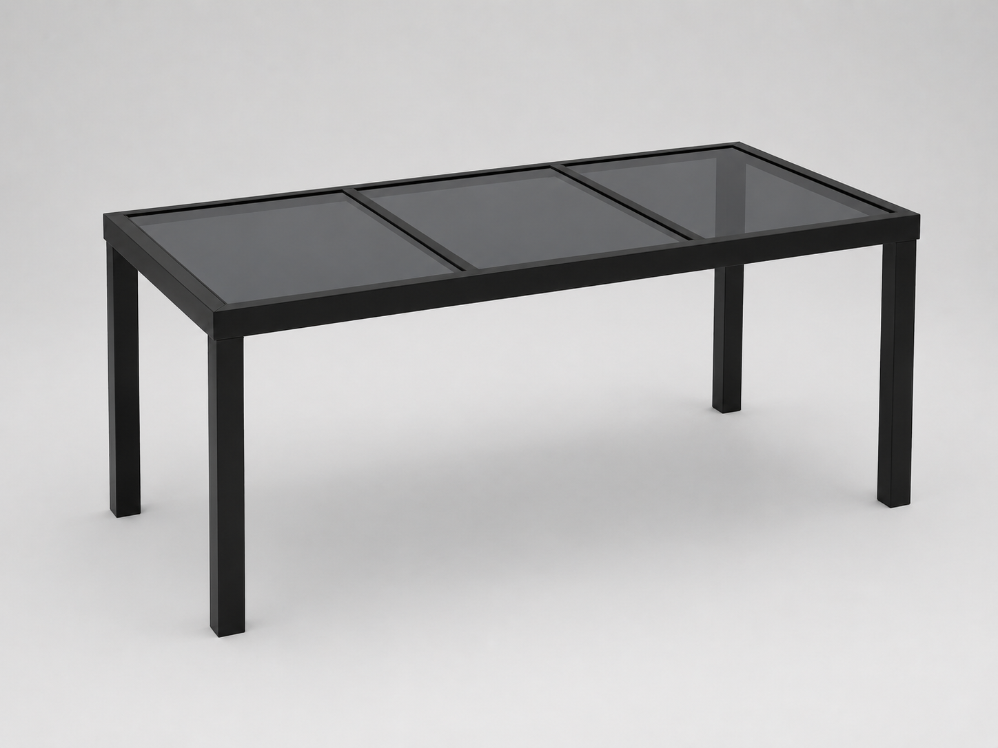 Obsidienne | Table extérieure en verre.