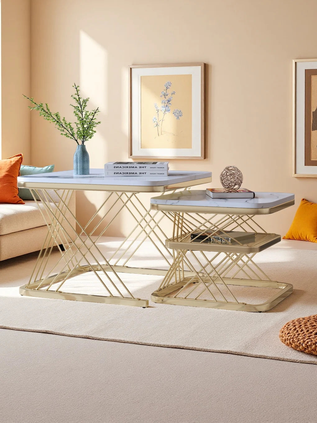 Duo Doré | Duo de tables basses effet marbre blanc, pieds dorés, 60 et 45 cm