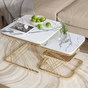 Duo Doré | Duo de tables basses effet marbre blanc, pieds dorés, 60 et 45 cm